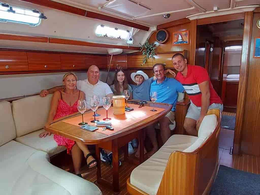 Boat picture 9