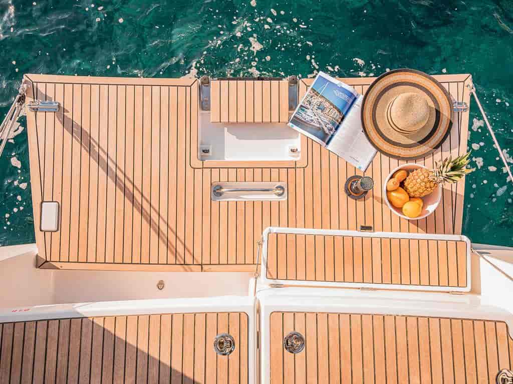 Boat picture 16