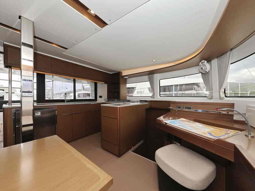 Boat picture 19