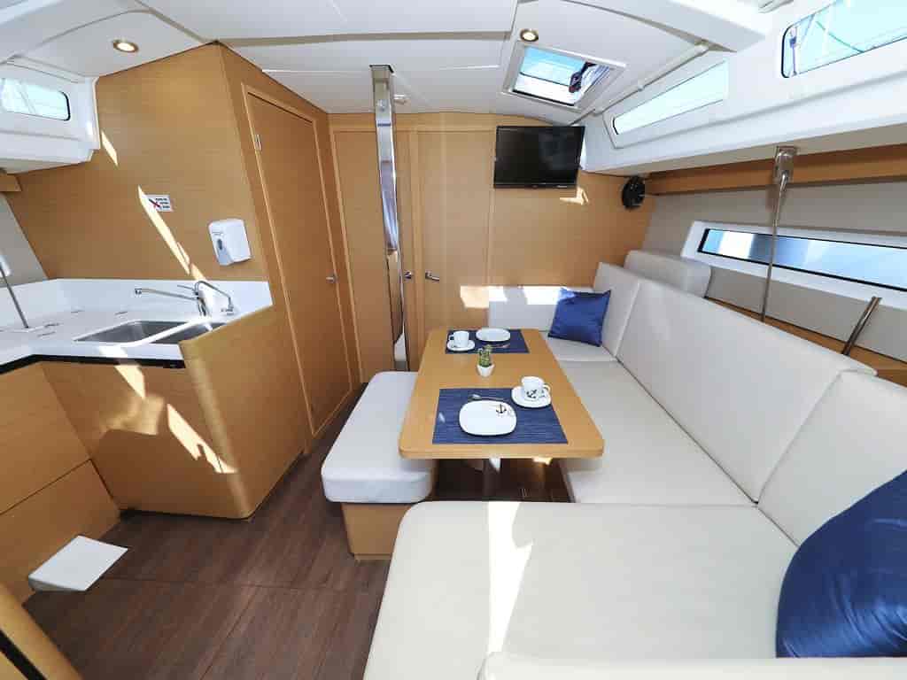 Boat picture 13