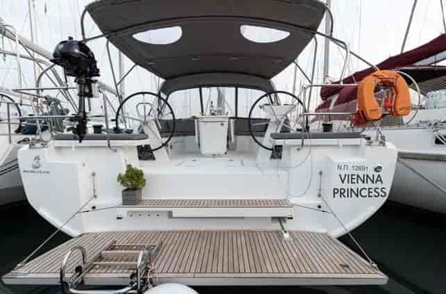 Photo of Vienna Princess, image 1 of 5