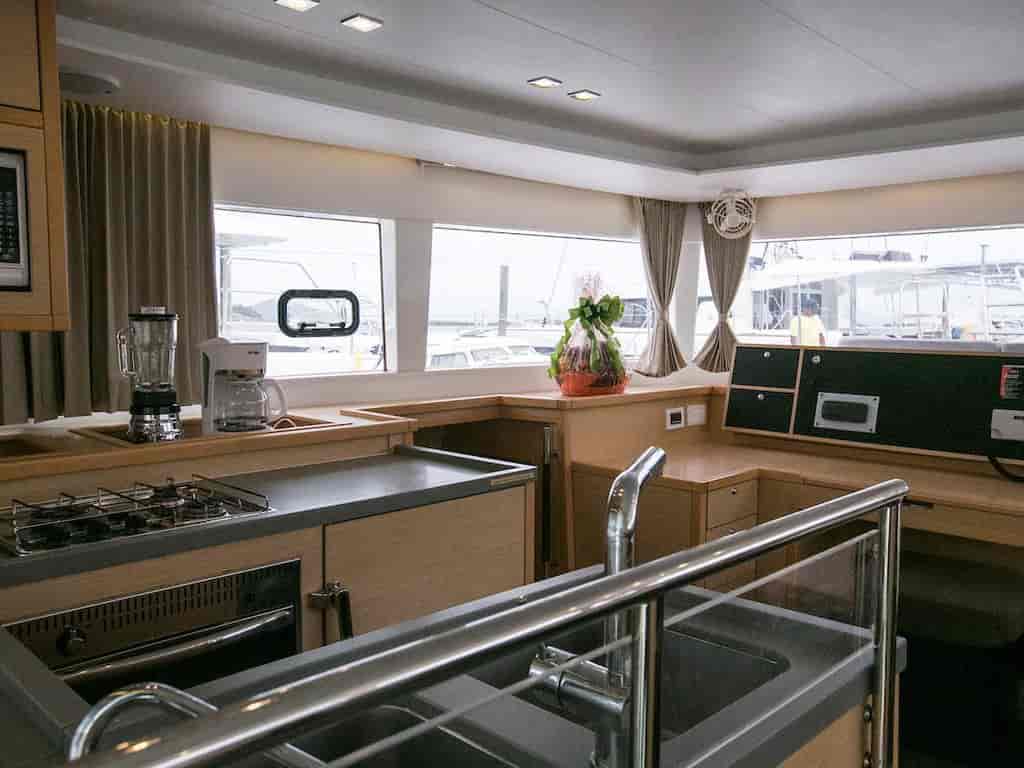 Boat picture 12