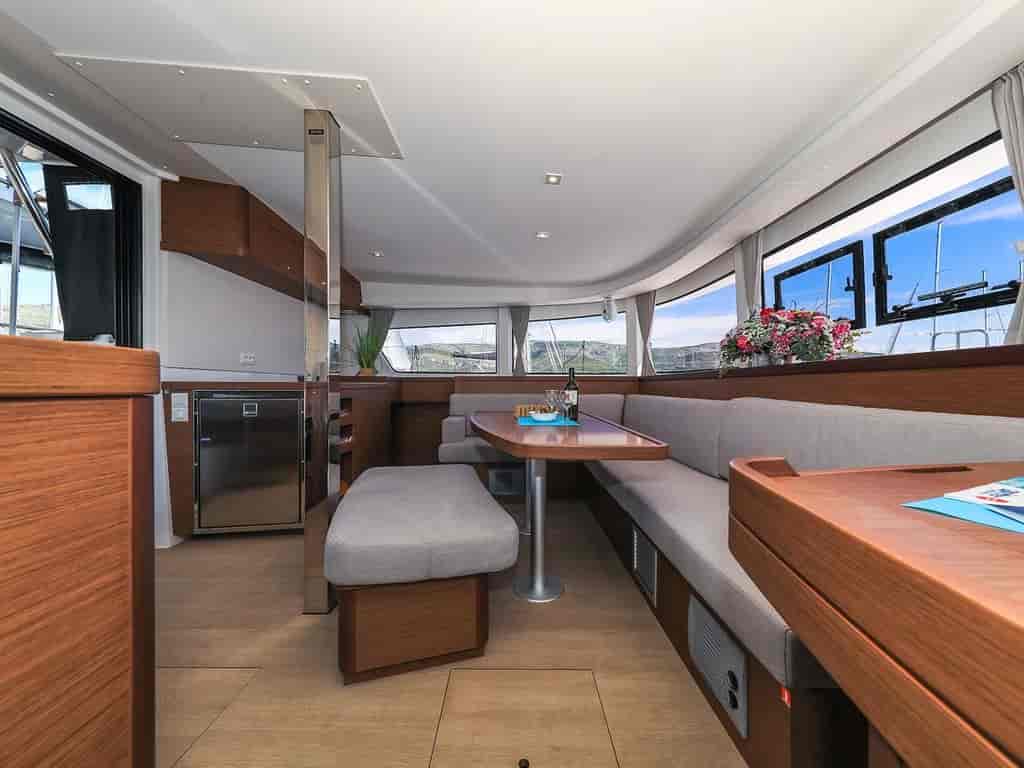Boat picture 17