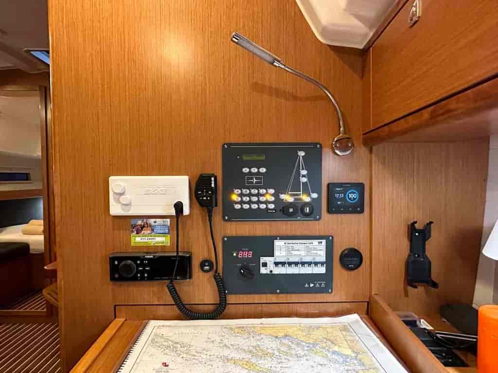 Boat picture 9