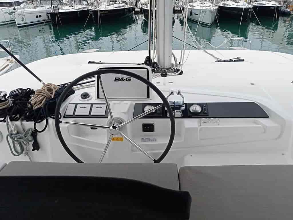 Boat picture 9