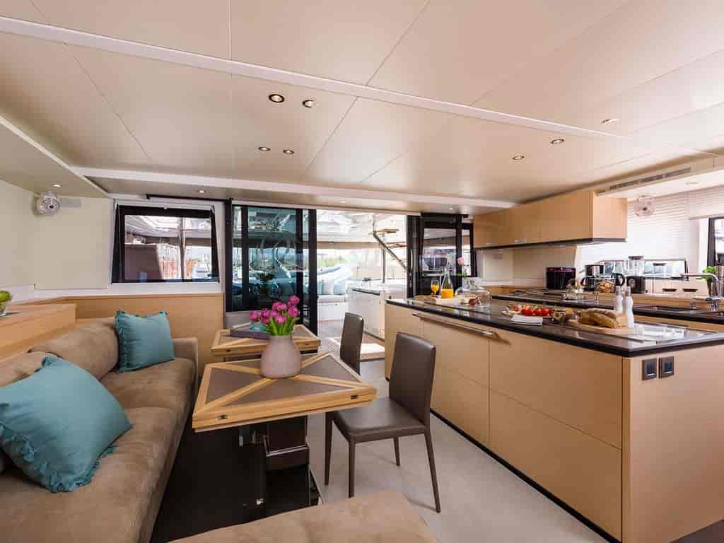 Boat picture 17