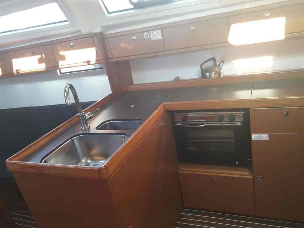 Boat picture 9