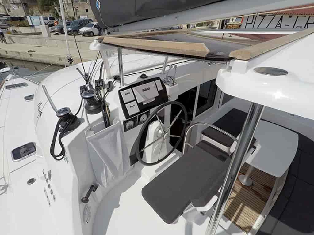 Boat picture 16