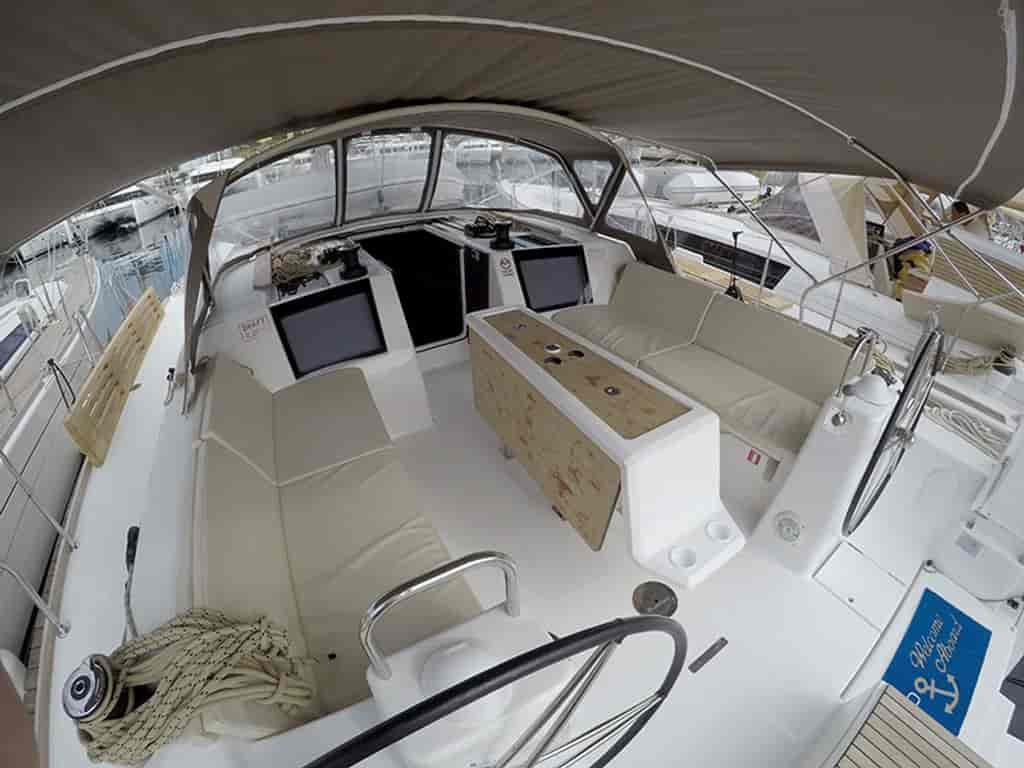 Boat picture 9