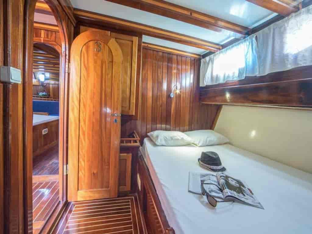 Boat picture 23