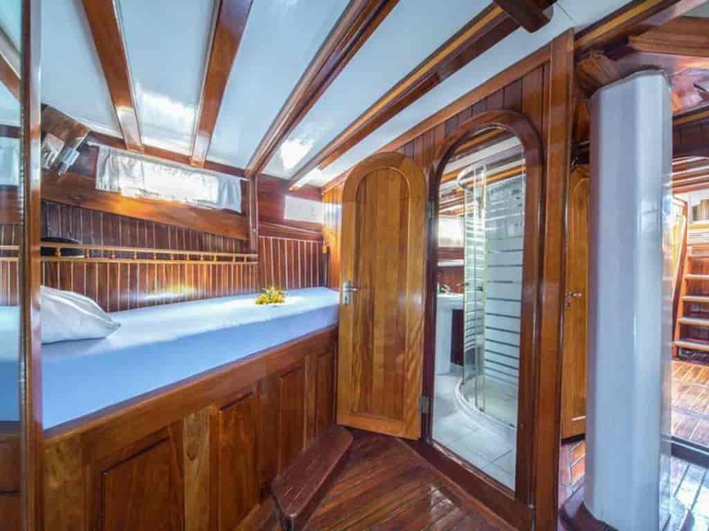 Boat picture 26