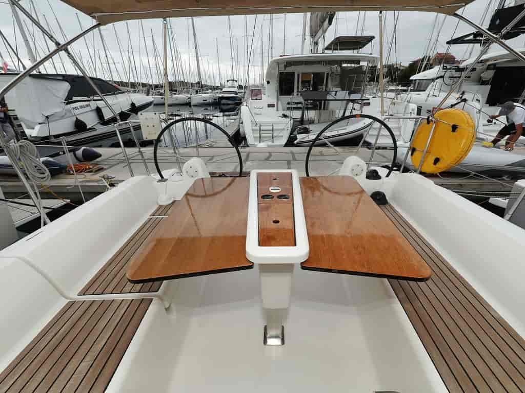 Boat picture 9