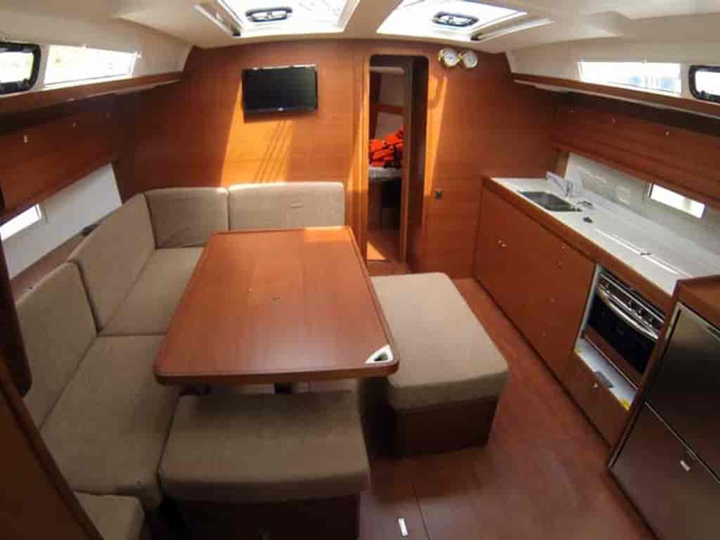 Boat picture 9