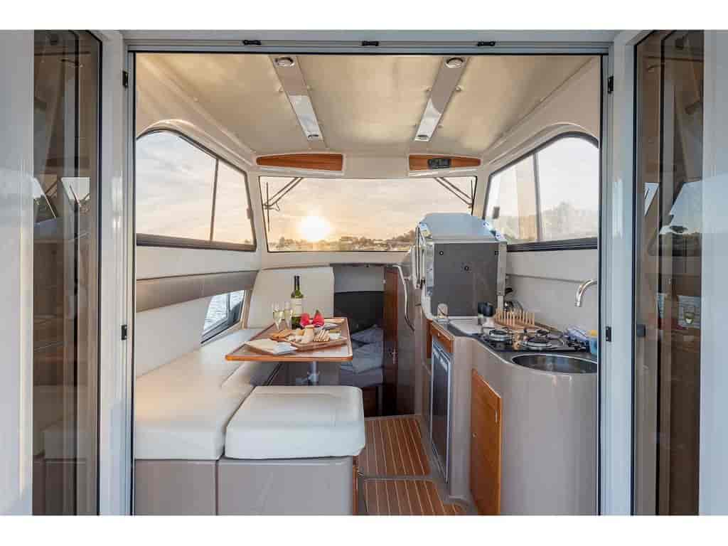 Boat picture 9