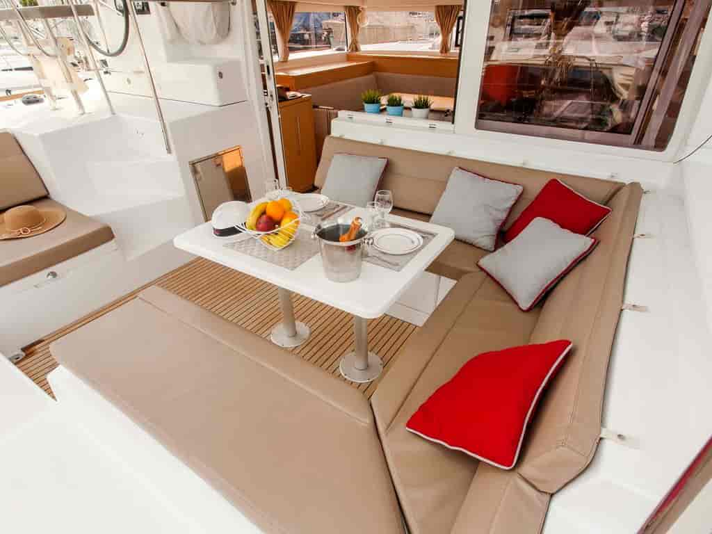 Boat picture 9