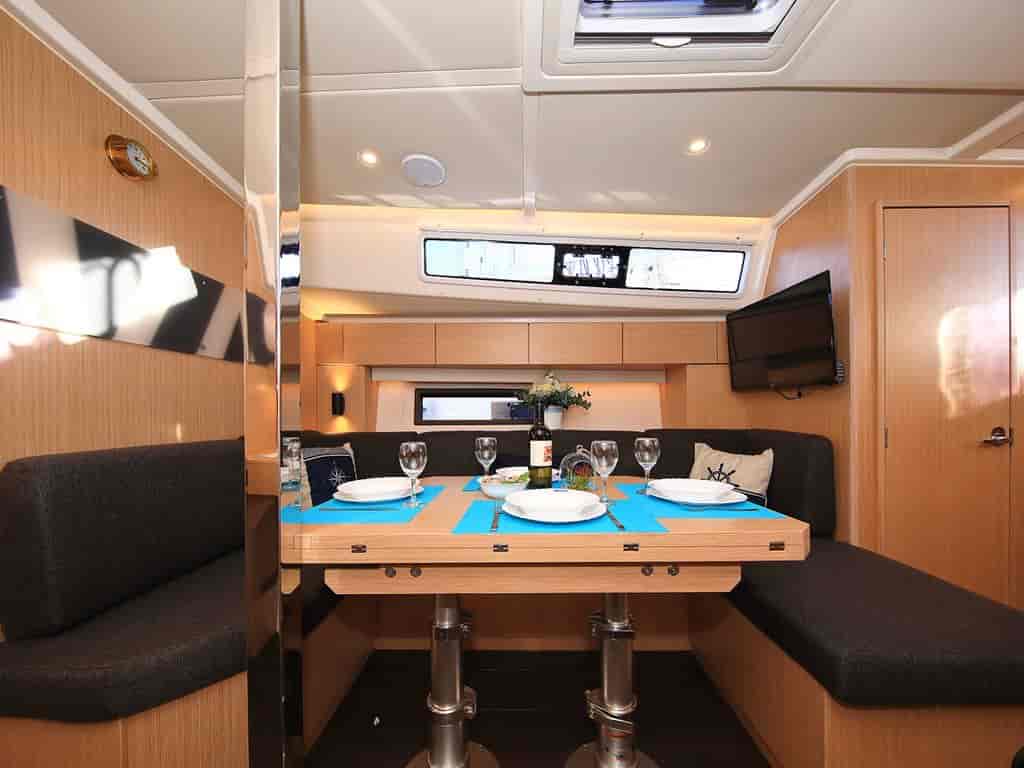 Boat picture 13