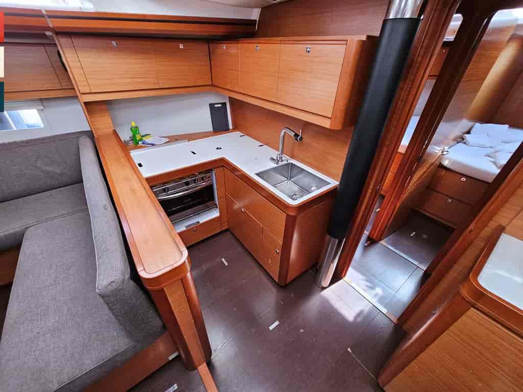 Boat picture 17