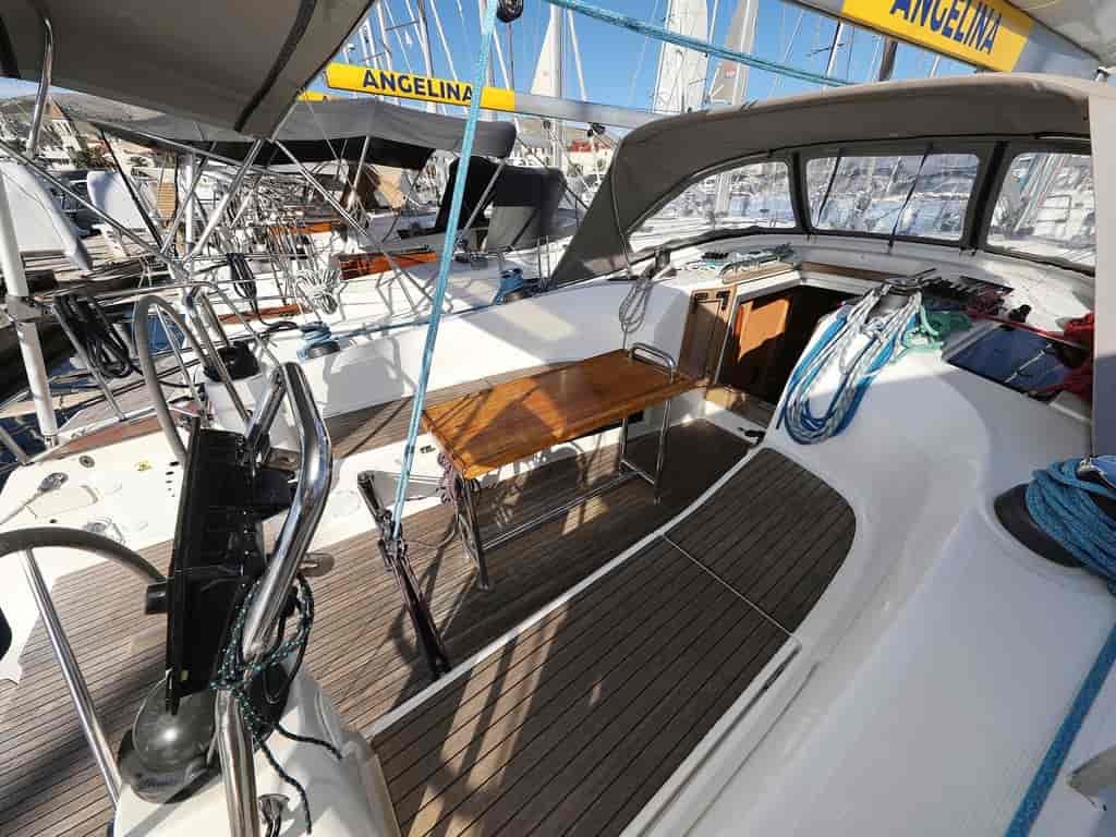 Photo 6 of Silver Arrow