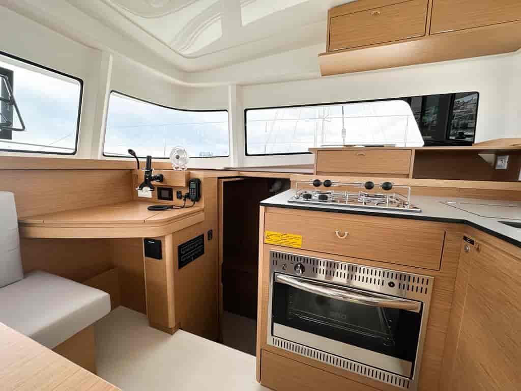 Boat picture 16