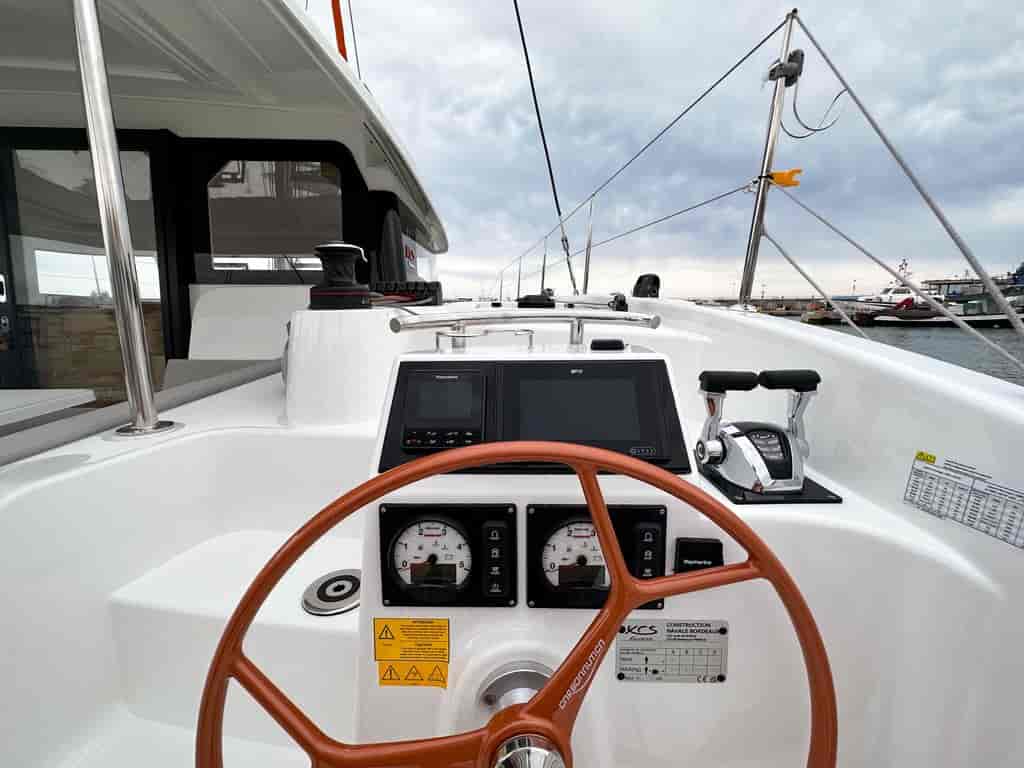 Boat picture 9