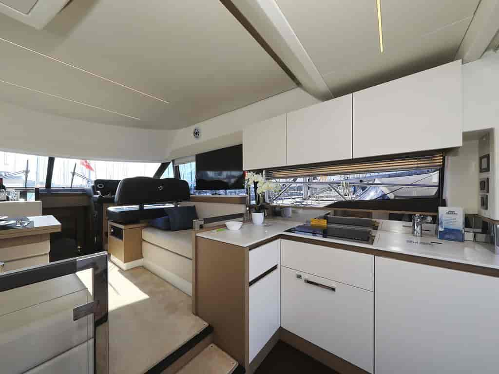 Boat picture 13