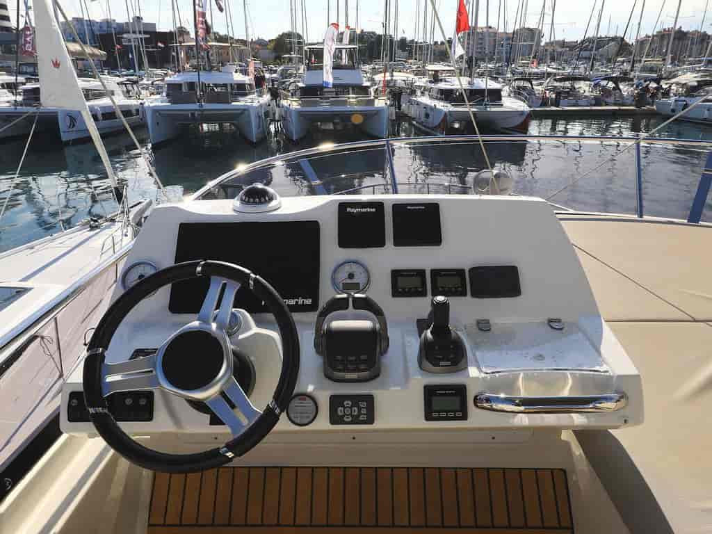 Boat picture 7