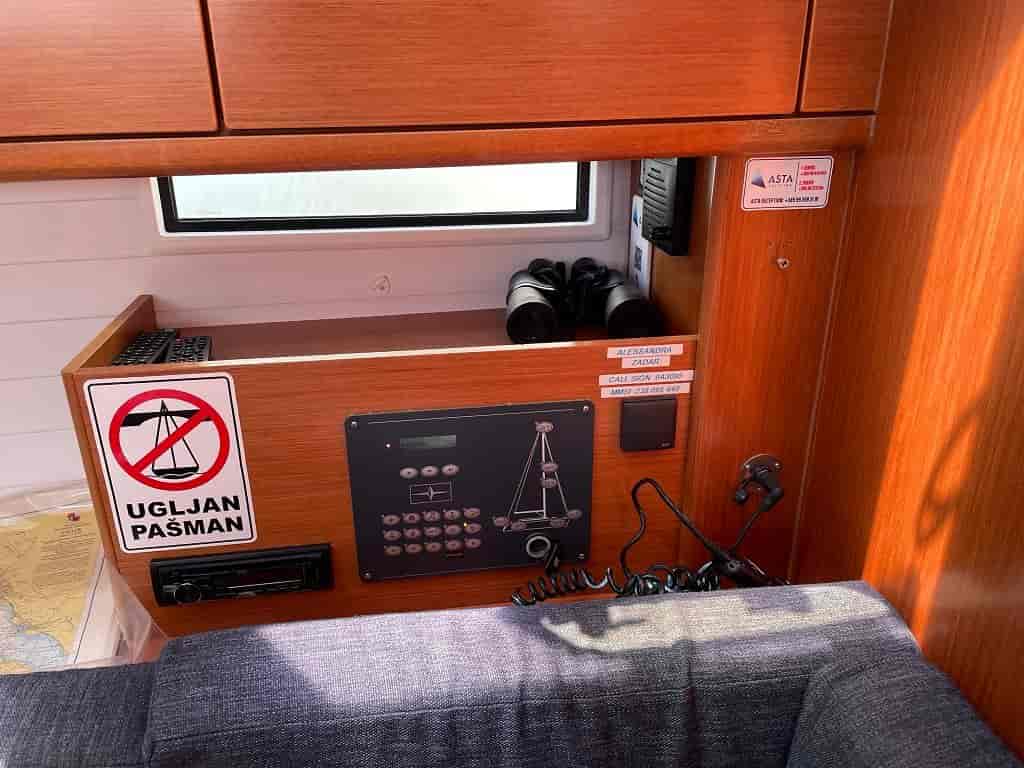Boat picture 9