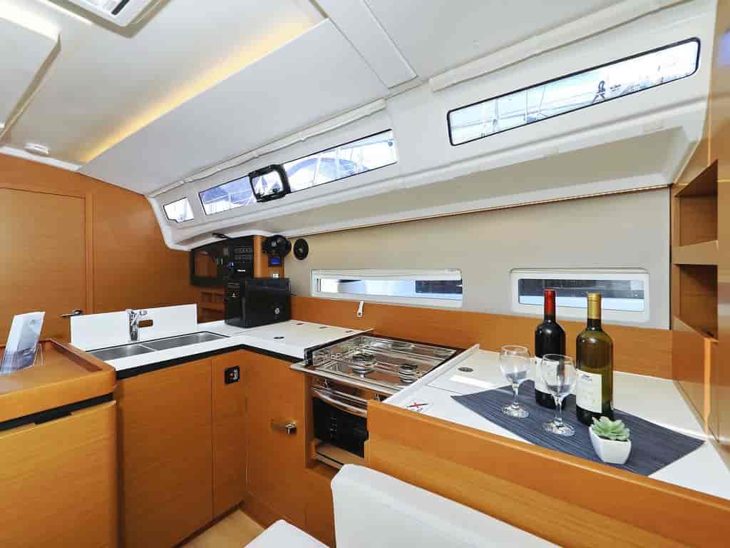 Boat picture 10