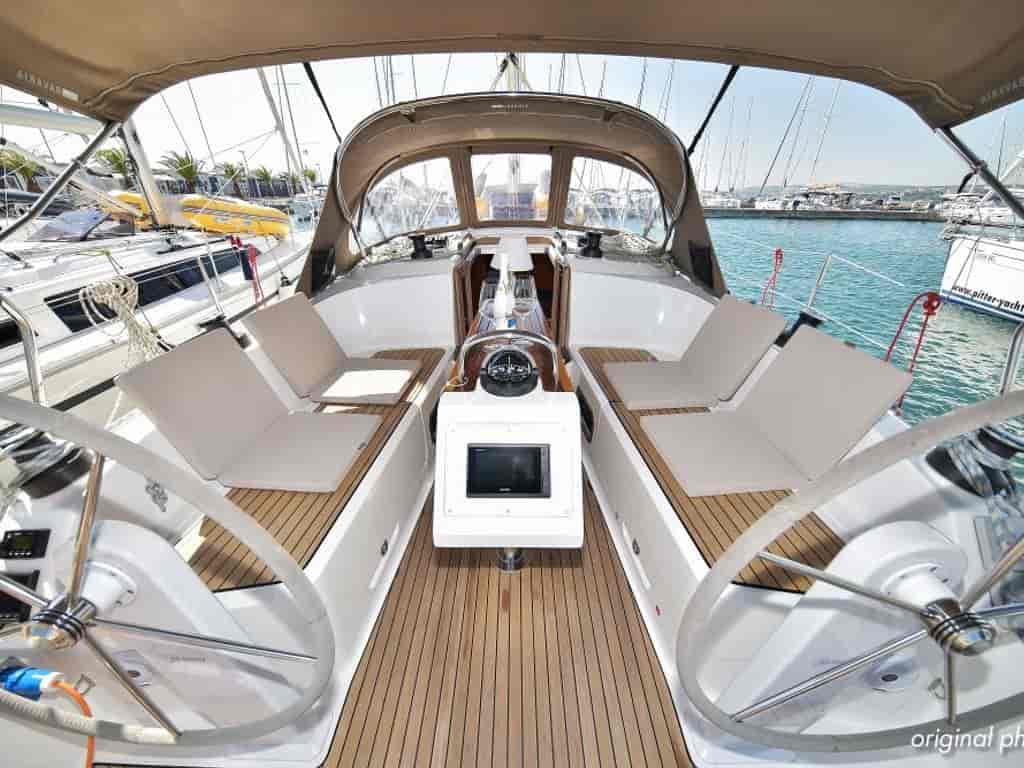 Boat picture 9
