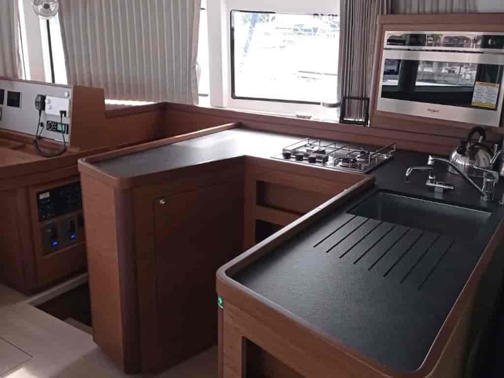 Boat picture 10