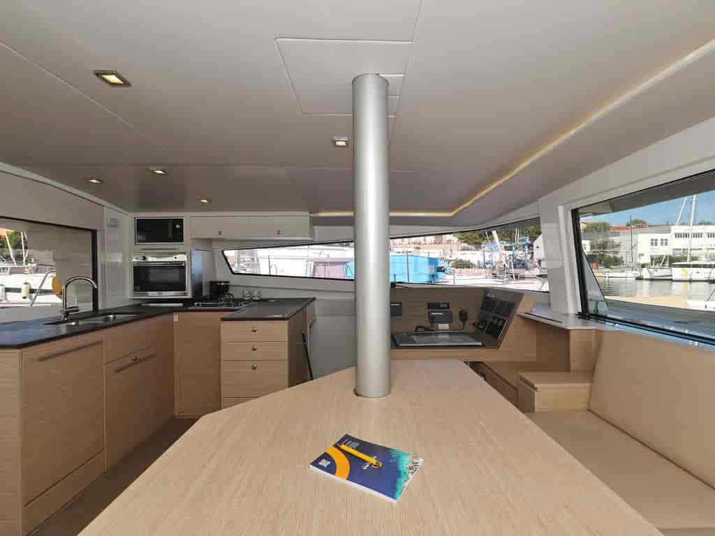 Boat picture 15