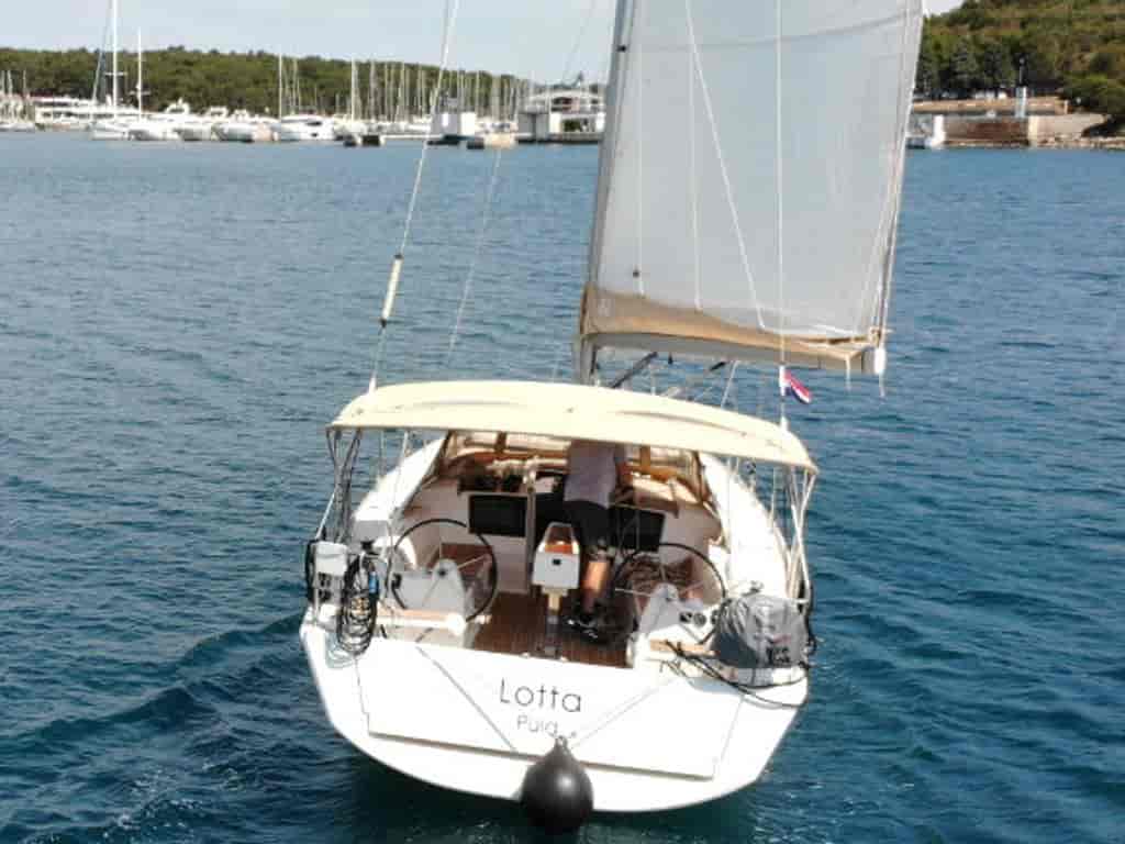 Boat picture 9