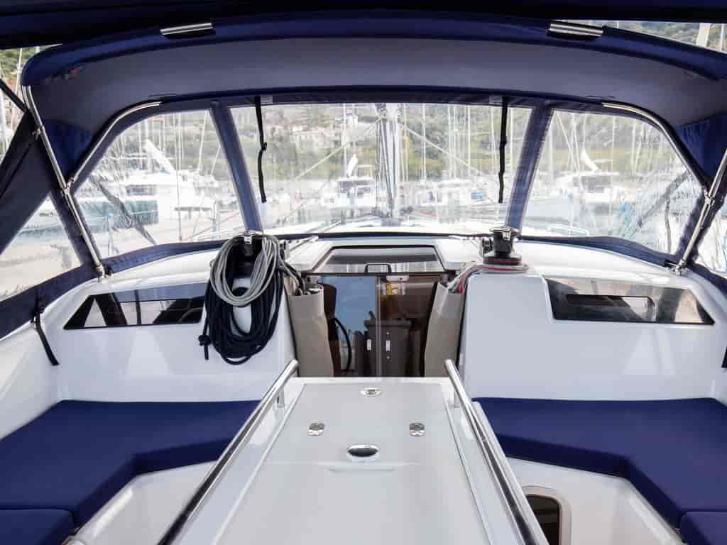 Boat picture 9