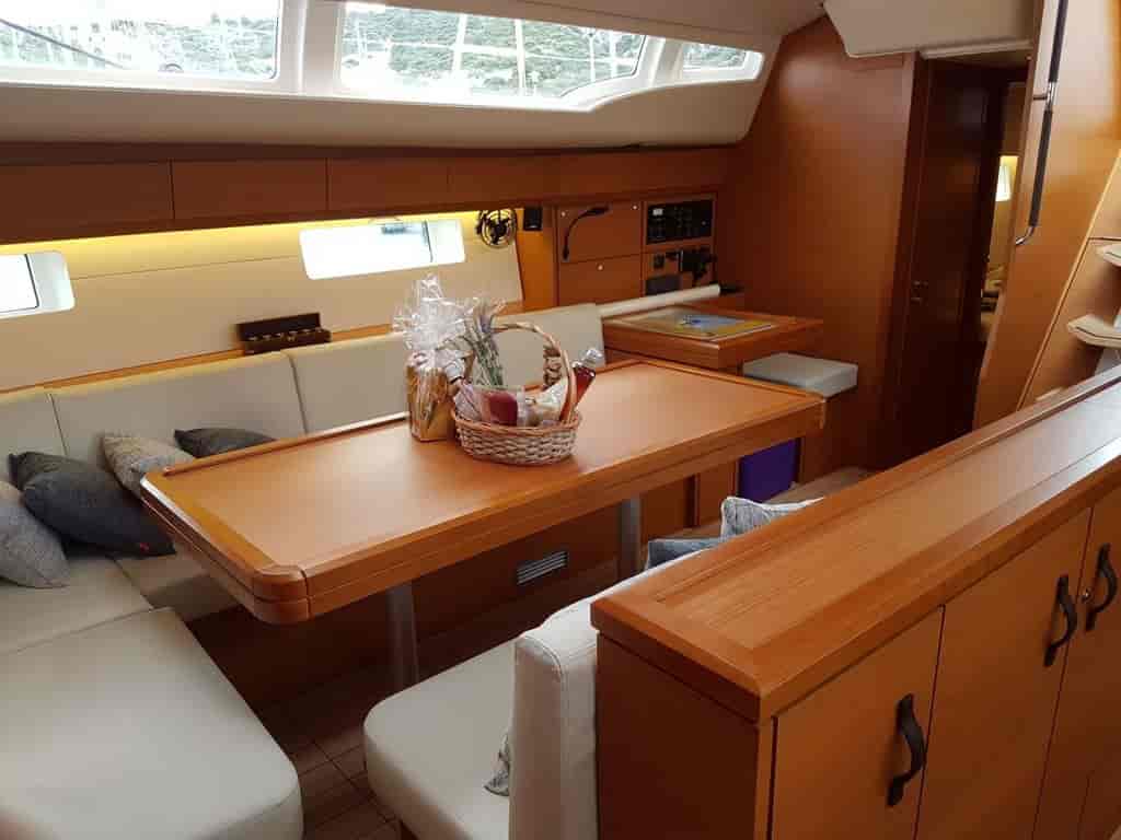 Boat picture 9