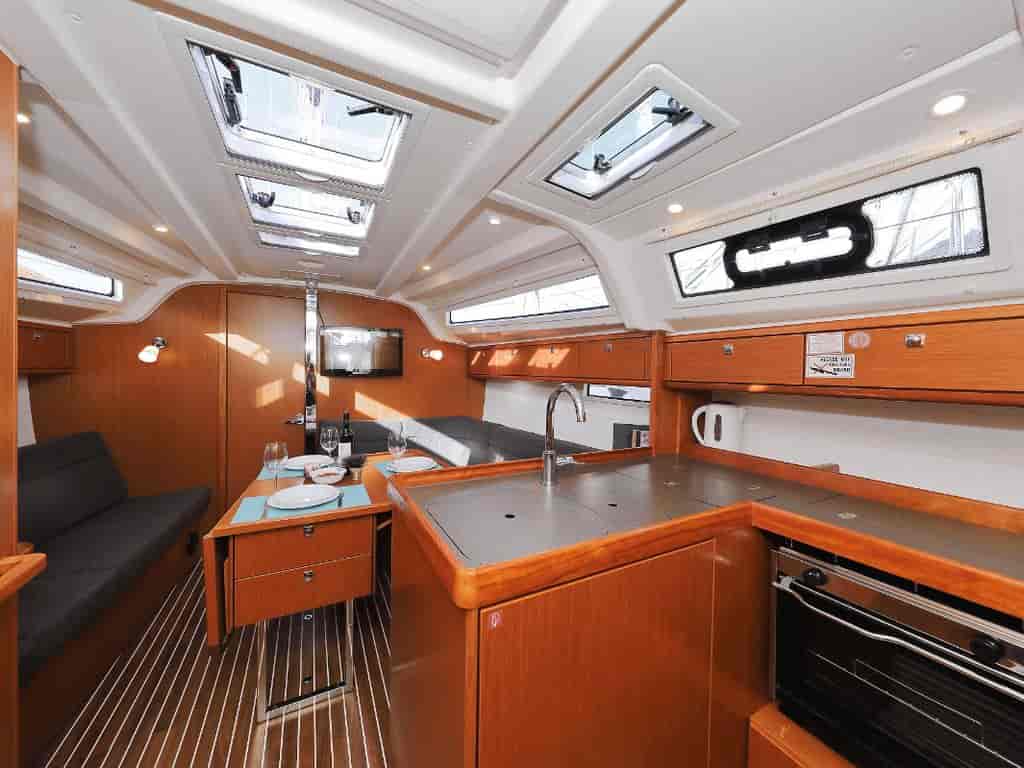 Boat picture 19
