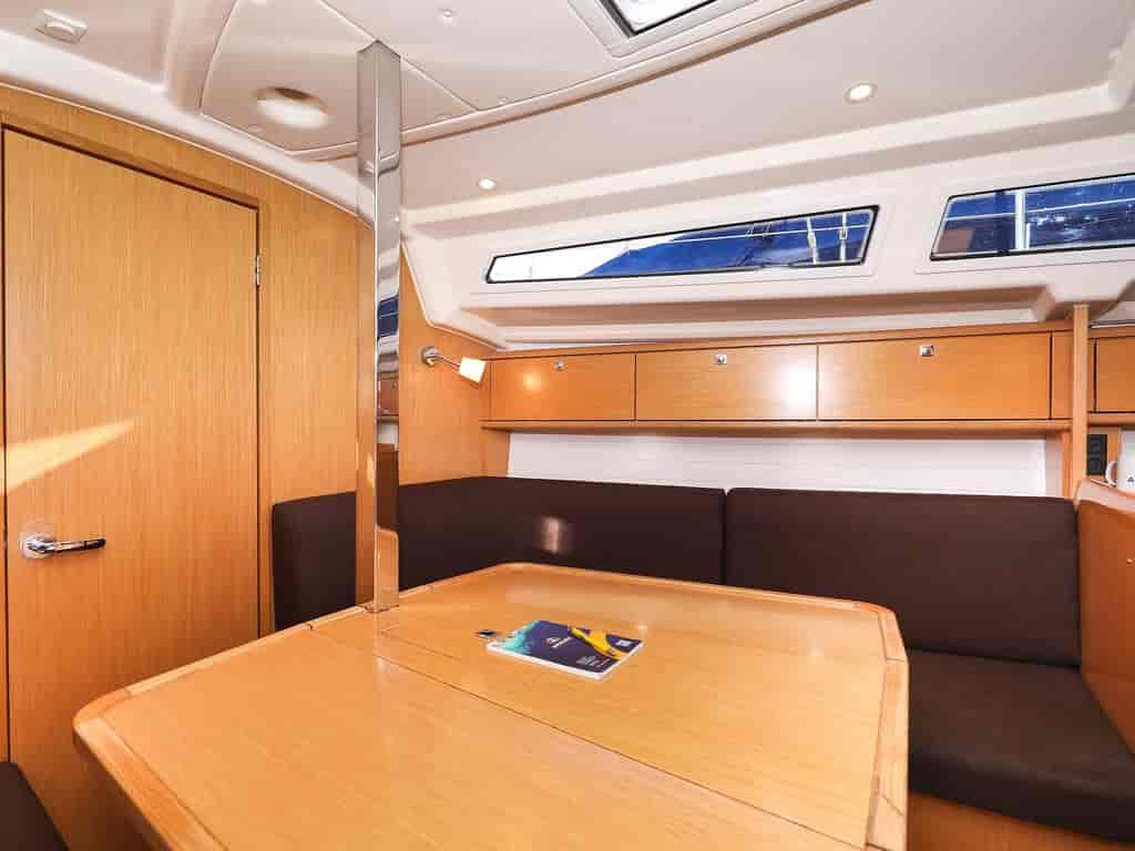 Boat picture 17