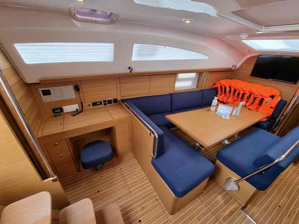 Boat picture 9