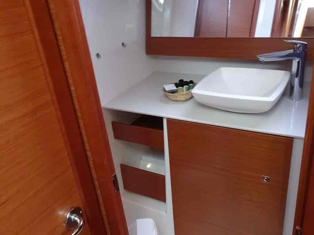 Boat picture 17