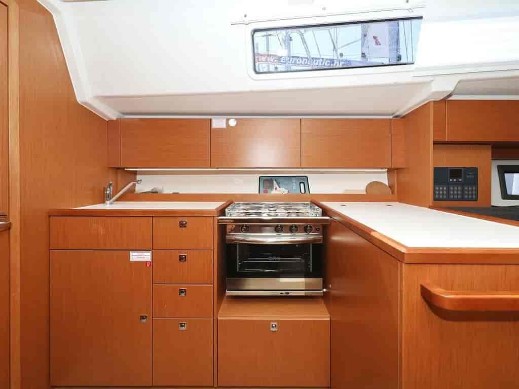 Boat picture 13