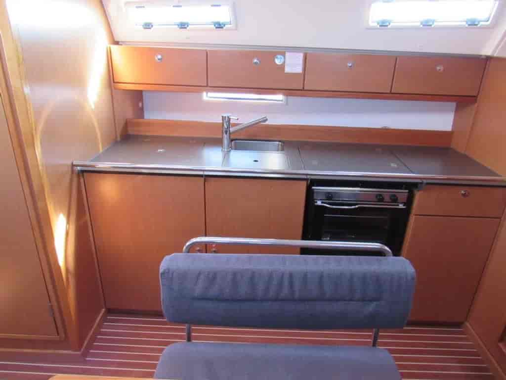 Boat picture 9