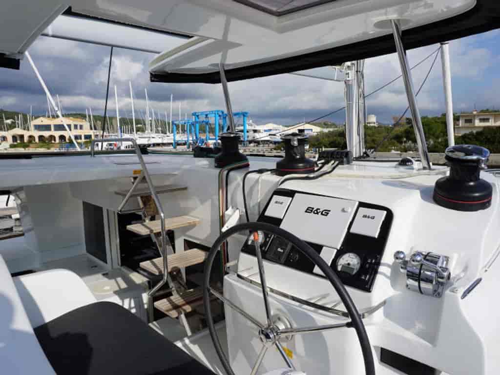 Boat picture 9