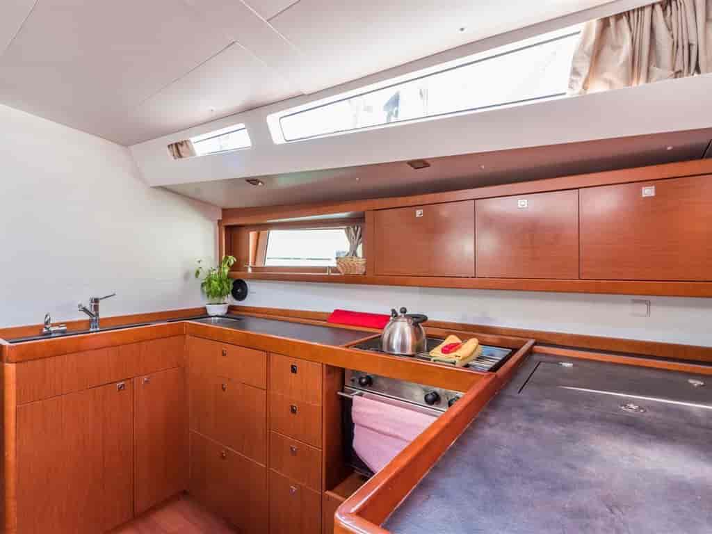 Boat picture 17