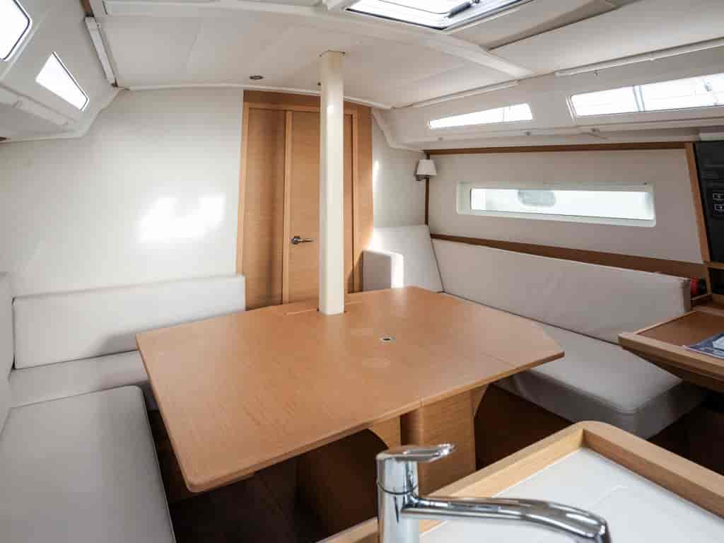 Boat picture 9