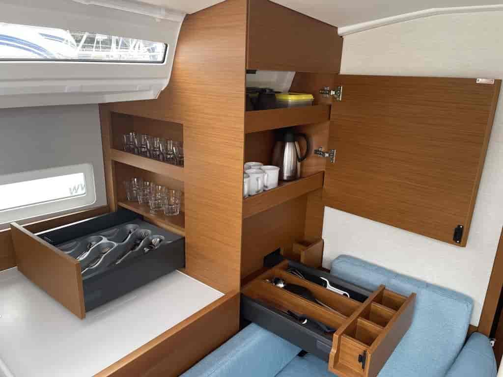Boat picture 9