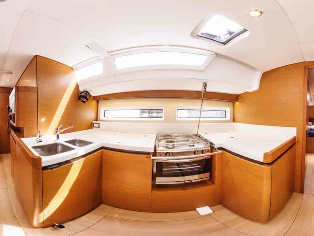 Boat picture 11