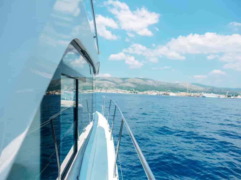 Boat picture 12