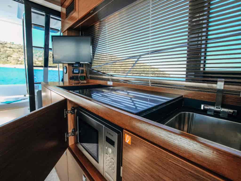 Boat picture 16