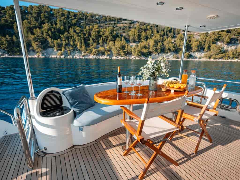 Boat picture 12