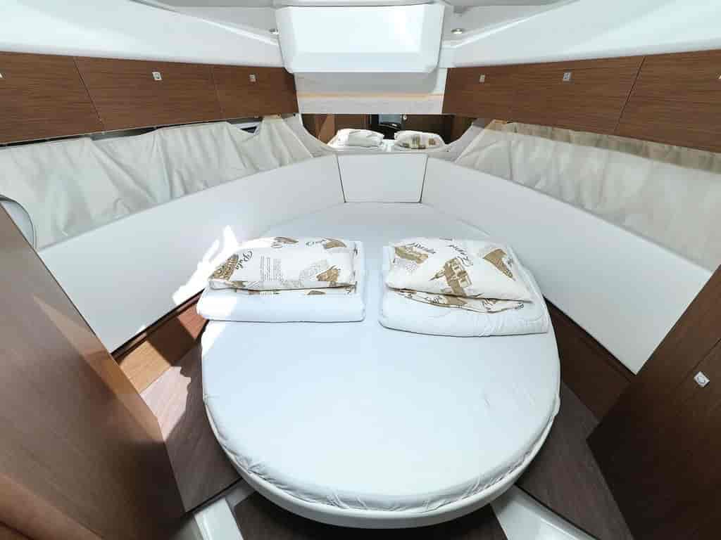 Boat picture 17