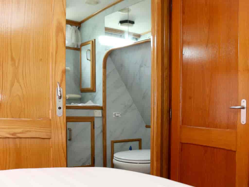 Boat picture 16